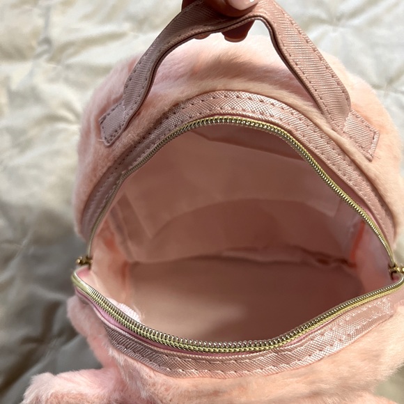 My Melody Fuzzy Mini Backpack - Picture 3 of 3